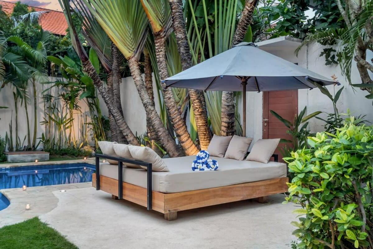 Villa New York - 4 Bdr Pool Luxury Villa, Next To The Forge Bali Seminyak  Exterior photo